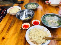 -依云煎包店
