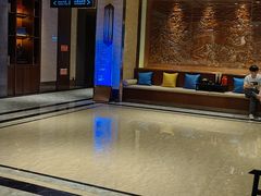 -新偶像健康汇•水疗SPA•豪华自助餐(世界城店)