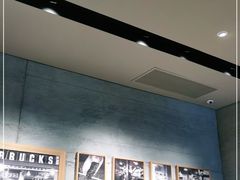 -星巴克臻选(济南恒隆店)