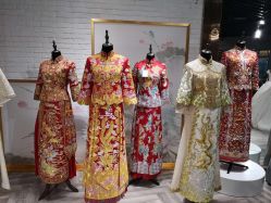 -Lady  Jane高端婚纱礼服馆