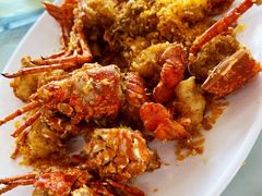 -红月湾海鲜饭店•沙滩海景(双月湾店)