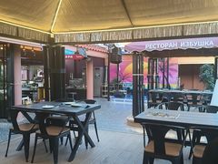 -亚龙湾中心广场