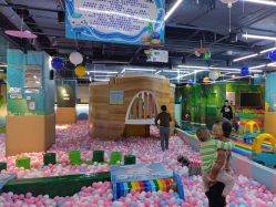 -万达宝贝王(乌鲁木齐德汇店)