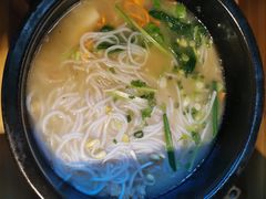 -勺子米线·云南传统小吃市集(四方街店)