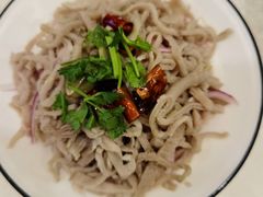 腊八蒜泡羊肚-巴依老爷新疆美食(工体旗舰店)