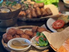 -大头虾越式风味餐厅(光明广场店)