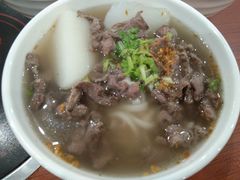 -阿波潮汕牛肉火锅·汤粉面(拱北店)