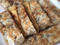 -溢心园香河肉饼总店