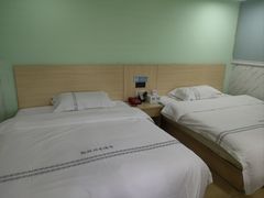 -翔林时尚酒店(深圳宝安机场T3航站楼后瑞地铁站店)