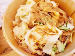 麻酱小米皮-黄三怪(无影山北路店)