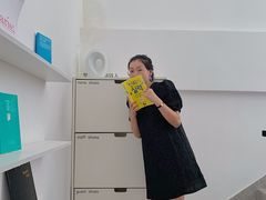 -nana showroom娜娜家服装店