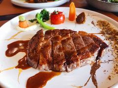 澳洲和牛西冷牛排（M6）-Golden Lily河内巴黎法越料理餐厅(建国西路店)