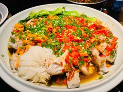 湘西一代霸王双椒鱼头-隐厨·中国菜馆(三里屯T+MALL店)