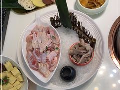 -洪氏嗨捞·猪肚鸡火锅(阳光天地店)