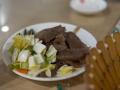 -闫家驴肉老店(华电一校店)