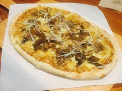 烤牛肉披萨-I HOLIC艾豪丽披萨(KKone店)
