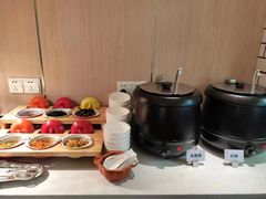 -深圳龙华大浪商业中心亚朵X酒店