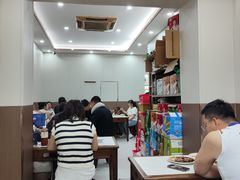 -老七饭馆(光荣道总店)