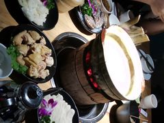 -捞围鲜·港式打边炉(海阳路店)