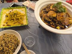 -肥肥虾庄·金牌油焖大虾(东湖欢乐谷店)