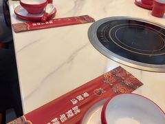 -毛辣果·贵州红酸汤牛肉火锅(西单店)