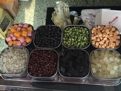 -沪上阿姨鲜果茶(华新大街店)