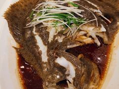 -万龙洲海鲜(大兴绿地缤纷城店)