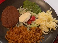 -Pistolera Mexican Cantina女枪手墨西哥餐厅(碧云路店)