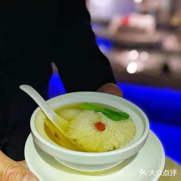 魔都美食|为的就是他们家经典臭鳜鱼而来