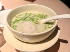 鮰鱼汤-成隆行·蟹王府(淮海店)