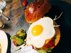 -HIGH FIVE哈福手工汉堡(桂林路店)