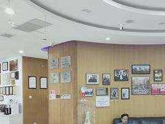 -雅悦齿科(顾村公园店)