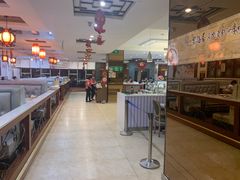 -泉福居酱骨头自助广场(南大街商业步行街店)