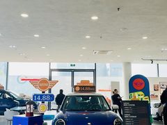 -上海宝诚中环BMW·MINI4S店