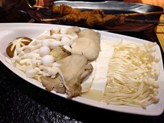 菌菇拼盘-京炭铜锅涮肉·羊蝎子·羊肉炉(保利·时光里店)
