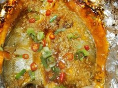 锡纸大黄花-街角等你.大连海鲜烧烤.经典铁板海鲜串(西安路店)