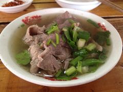 -谢老五跷脚牛肉·非遗传承店