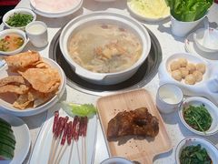 -三人行骨头王火锅(长寿店)