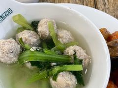 小白菜汆丸子-梦航彩虹之约自助餐厅(华府天地店)