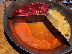 -巴卤社老火锅(财富店)