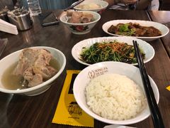 排骨肉骨茶-松發肉骨茶(先得坊店)