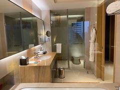 -青岛富力艾美酒店