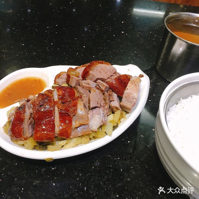 深井烧鹅(东滨路店)烧鹅饭套餐图片 - 第1张