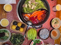 -赵美丽·重庆社区火锅·直营店(火车东站·中豪国际店)
