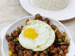 干免治牛肉饭-喜莲咖啡