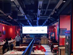 大堂-渝是乎酸菜鱼(龙旗购物中心店)