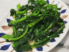 蒜蓉云南菜苔-中8楼风尚云南菜(颐堤港店)