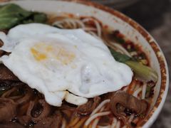 红烧肥肠面-天府面庄(天平路店)