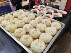 孜然肉包子-清真石家包子(大皮院总店)