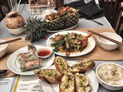 -Lanterns Vietnamese Restaurant